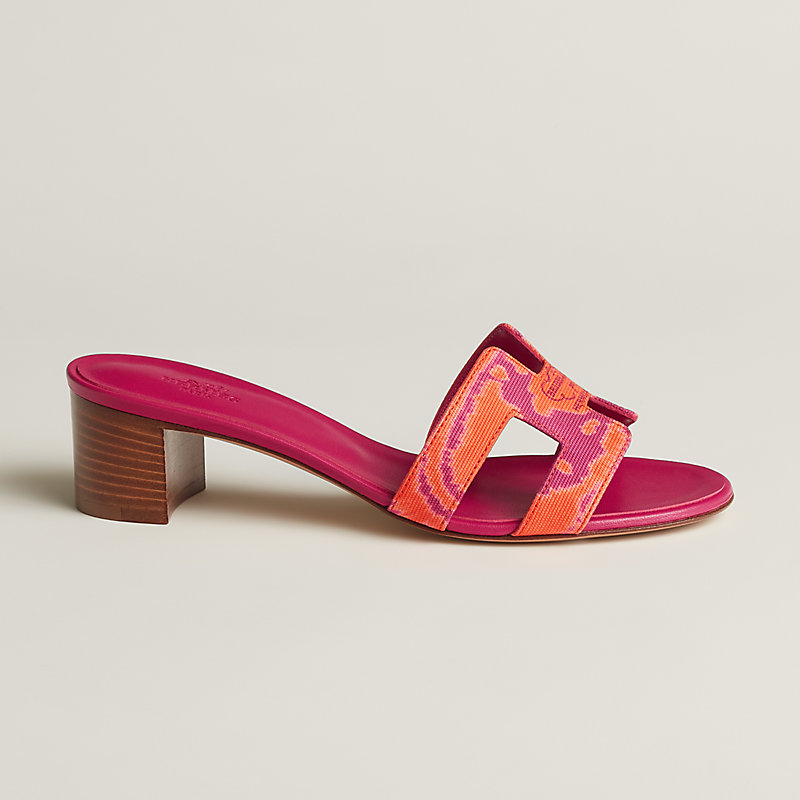 サンダル 《オアジス》 | Hermès - エルメス-公式サイト サンダル 《オアジス》 | Hermès - エルメス-公式サイト